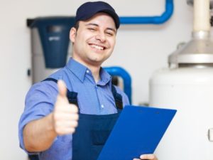 Plumber Gives electric hot water heater a positive inspection